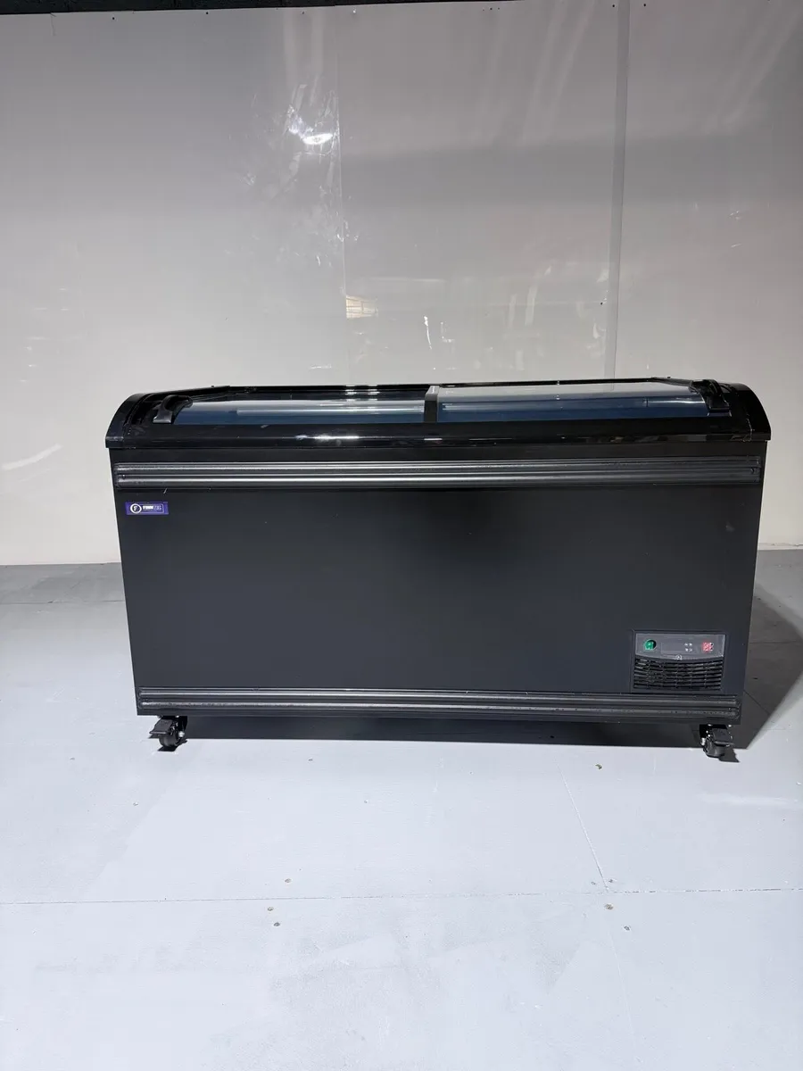 New Chest Freezers 1.4m - Image 2