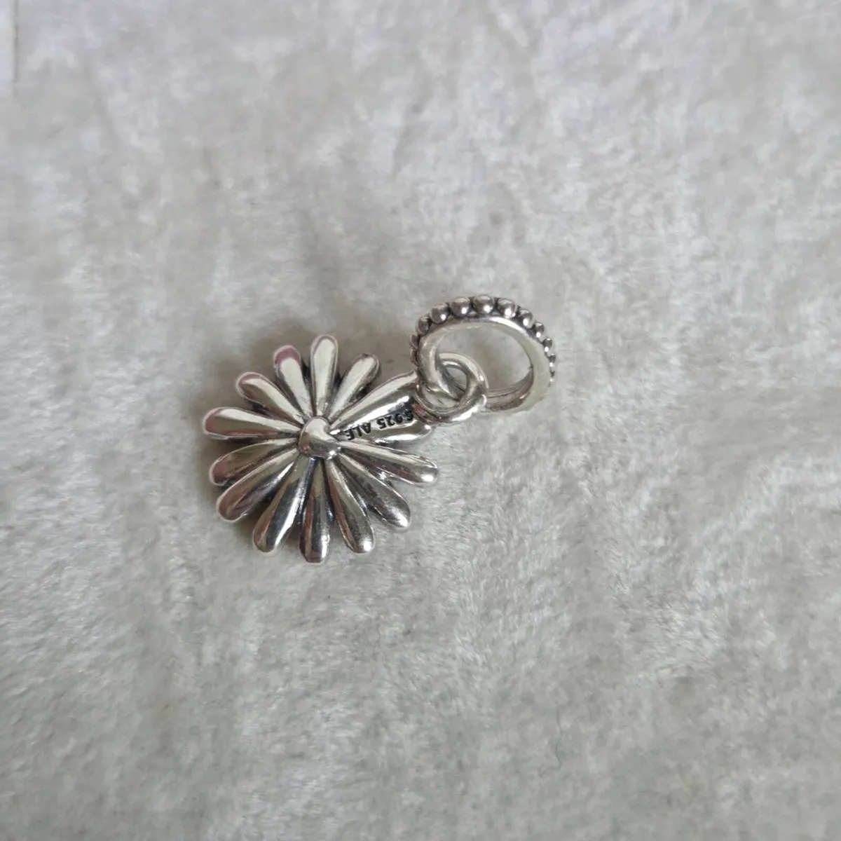 Pandora purple daysi flower dangle charm&pendant - Image 3