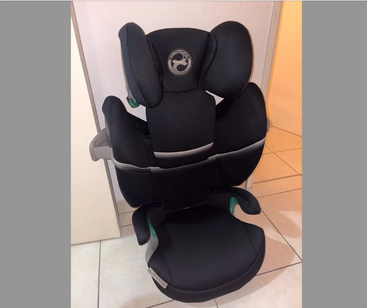 Child Car Seat - solution s2 i fix cybex