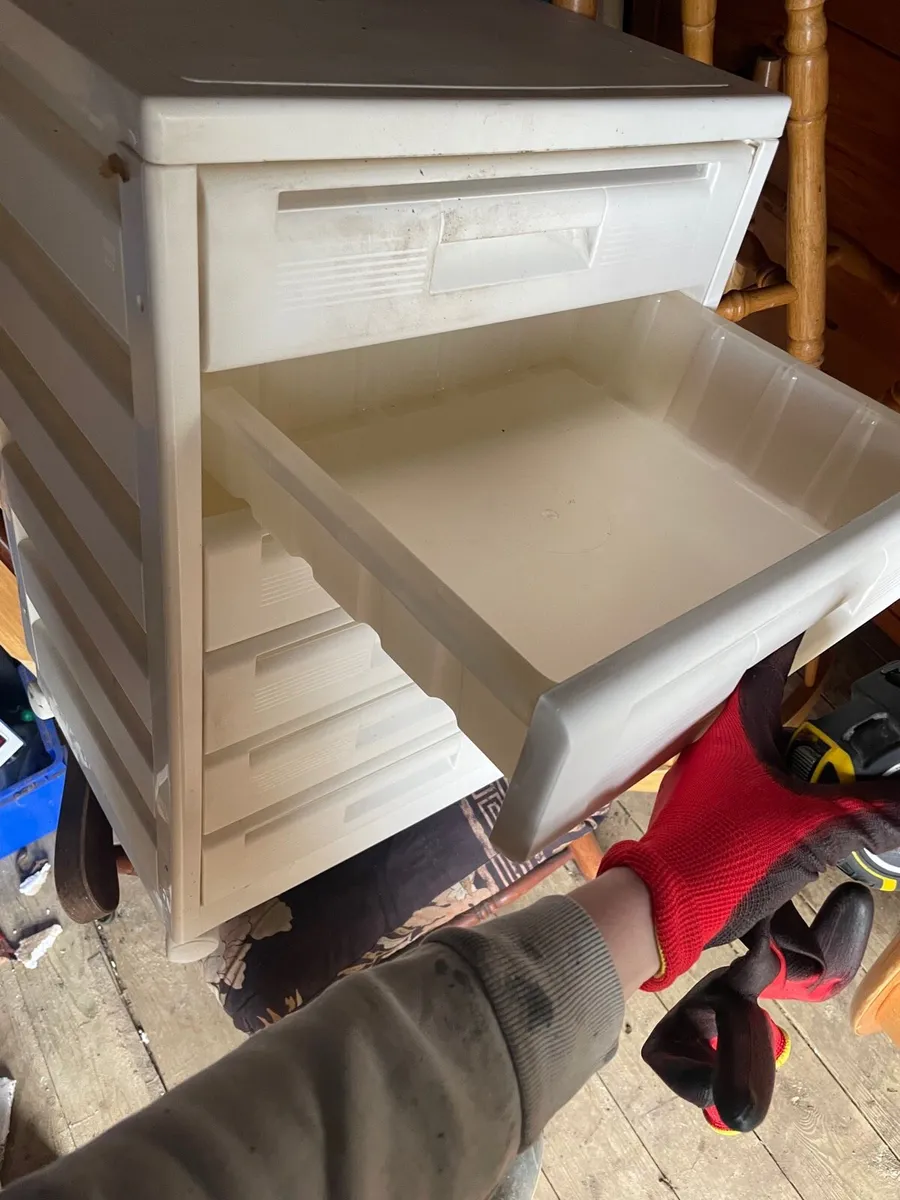 Plastic storage drawer - Image 4