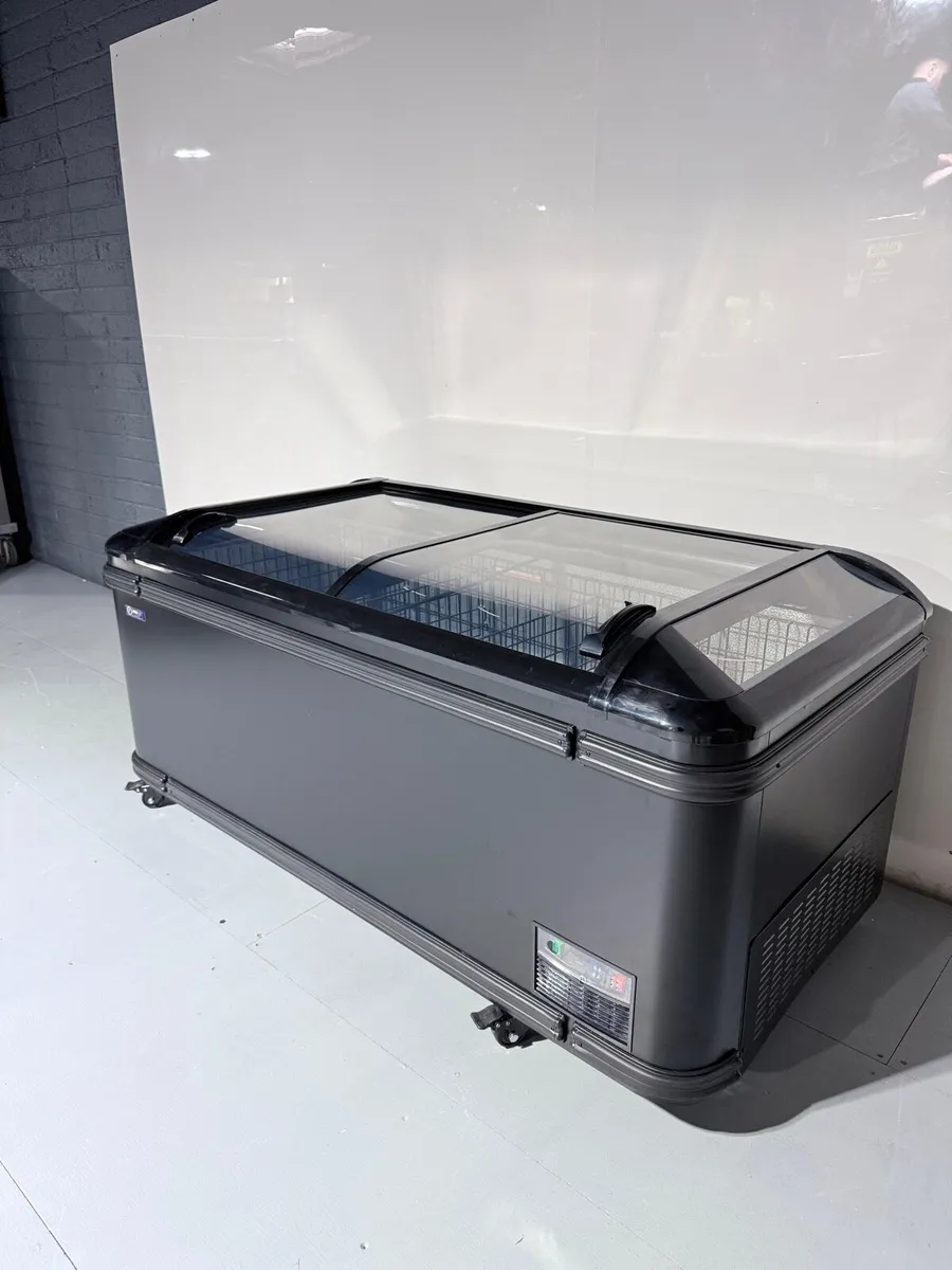 New Chest Freezers 1.8m - Image 2