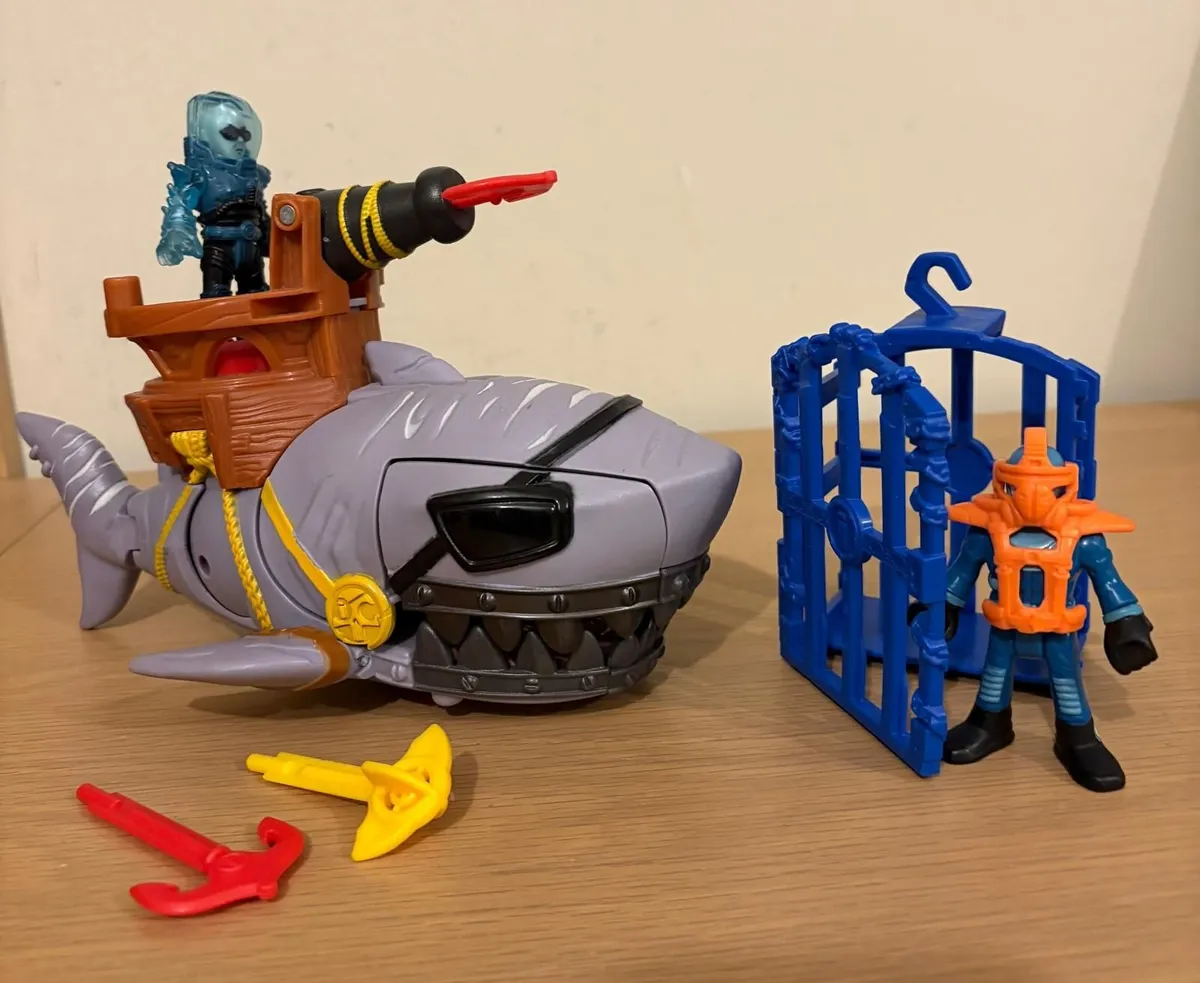 MEGAMOUTH IMAGINEX SHARK - Image 2