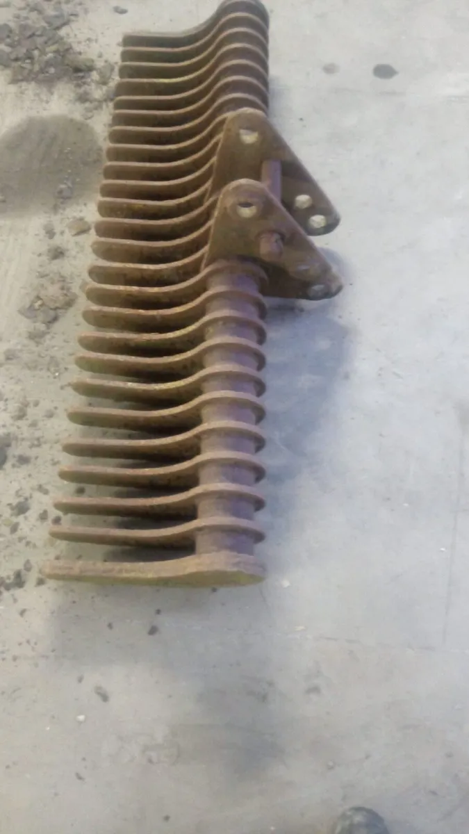 Stone Rake - Image 2