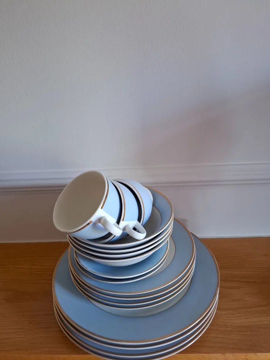 Doulton China - Image 4