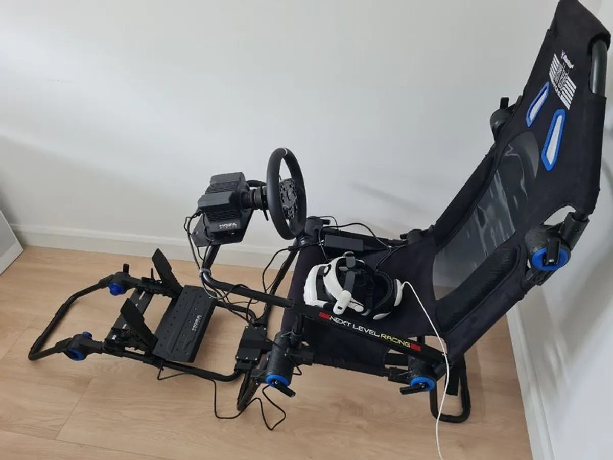 Racing Simulator folding Cockpit - Next level racing and MOZA R5 bundle with addons - Image 1