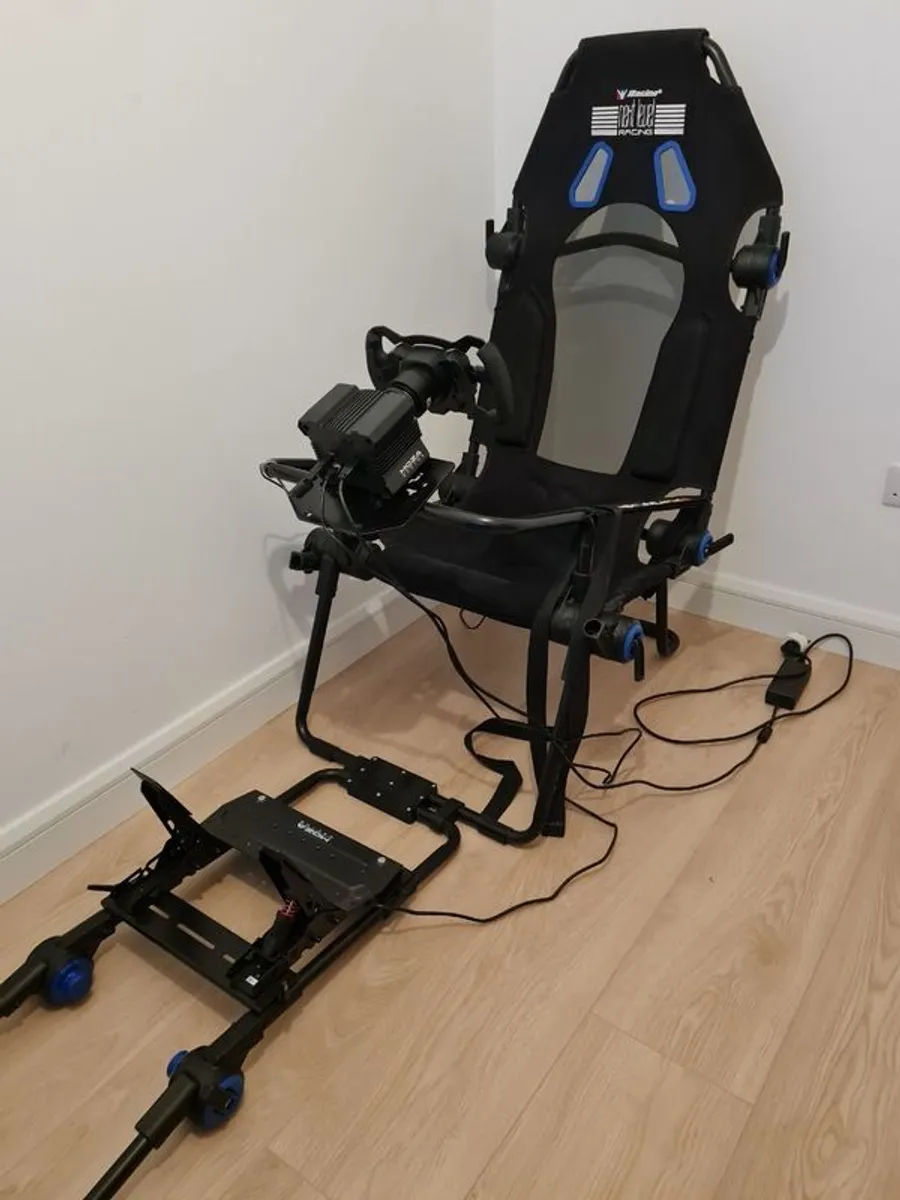 Racing Simulator folding Cockpit - Next level racing and MOZA R5 bundle with addons - Image 3