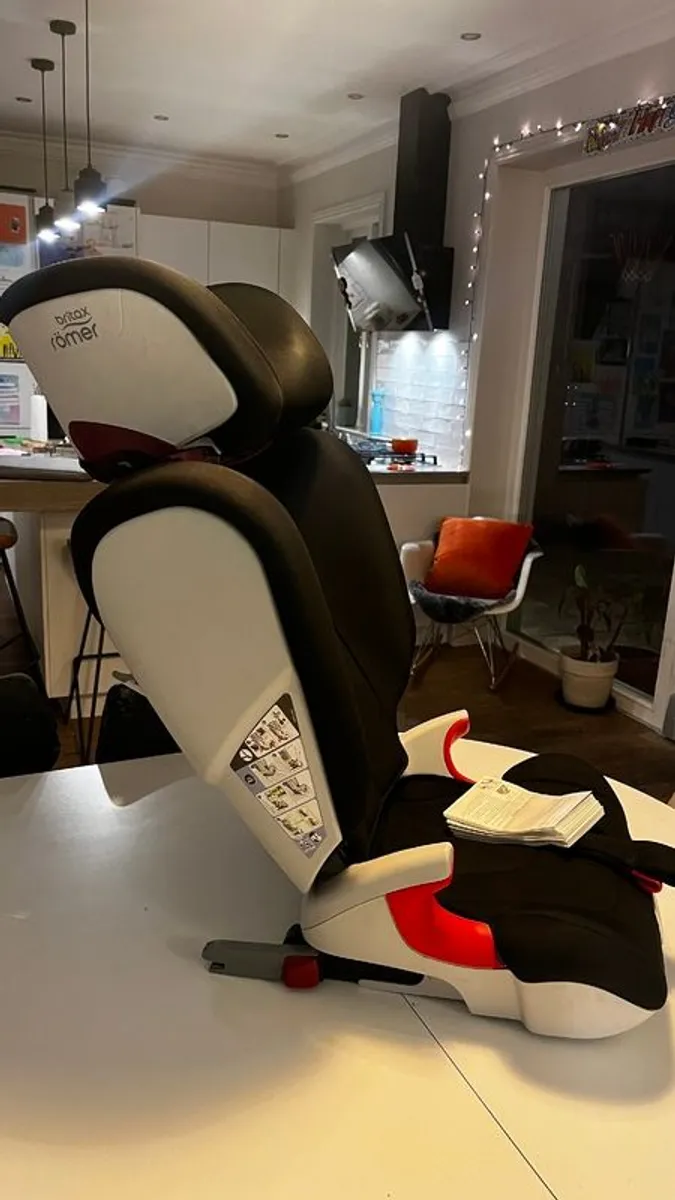 Britax Romer Kidfix II - Image 3
