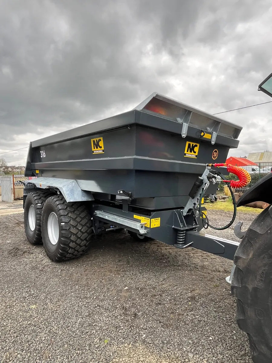 NC 316 16T Dump trailer - Image 1
