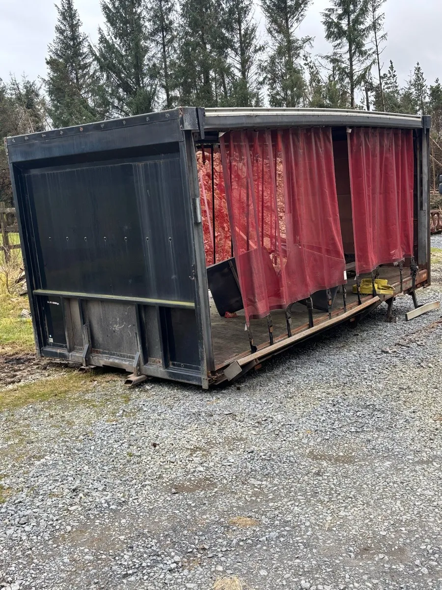 Body flatbed curtainsider - Image 4
