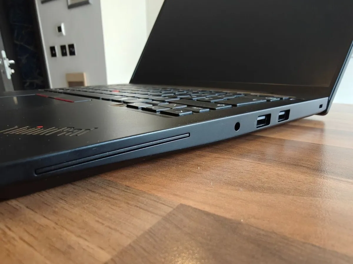 Lenovo ThinkPad L14 Gen5 Laptop | 16GB | 512GB | - Image 4
