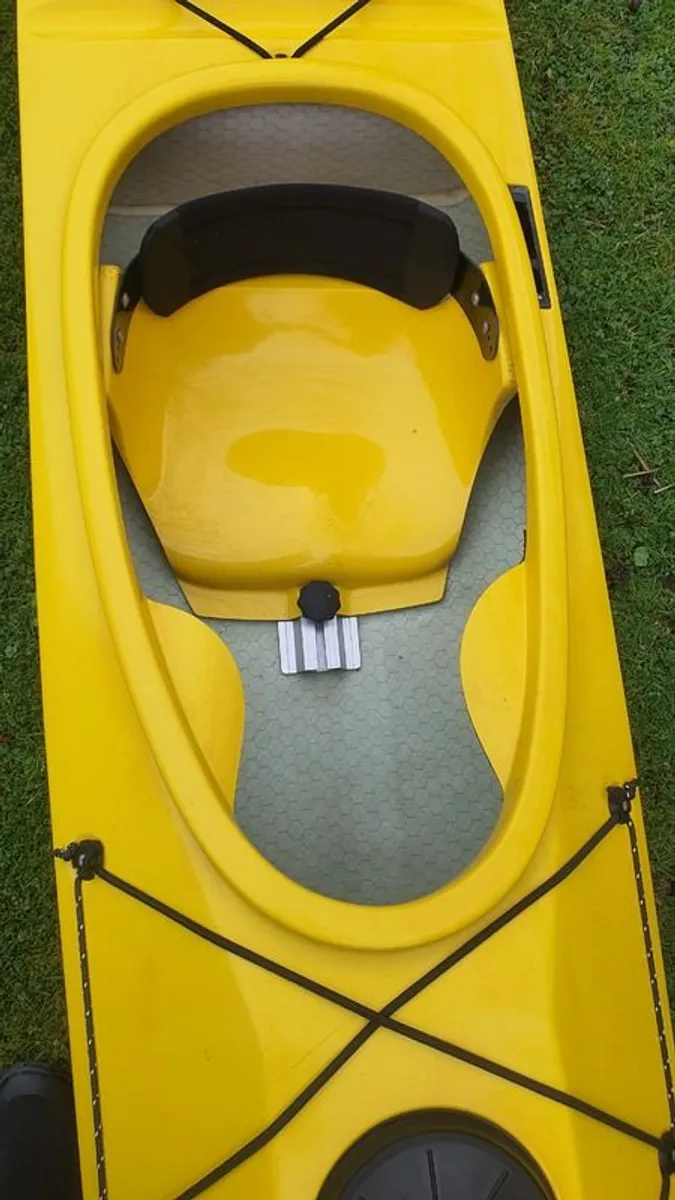 Sea Kayak - Image 3
