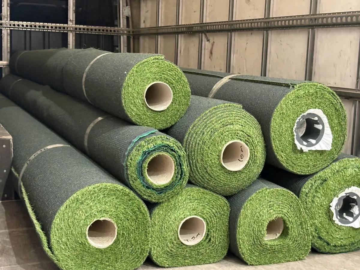 ARTIFICIAL GRASS CAN BE CIT TO ANY SIZE U NEED - Image 2