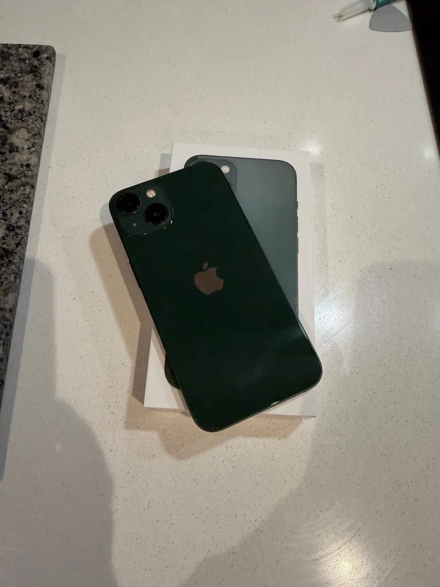Iphone 13 Green 128GB Unlocked - Image 2