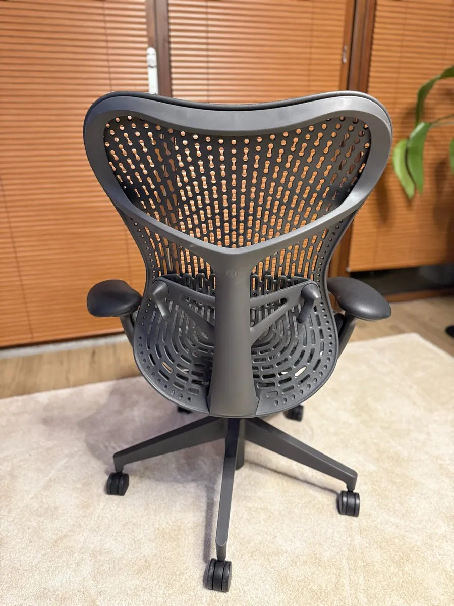 Herman Miller Mirra 2 - Image 2