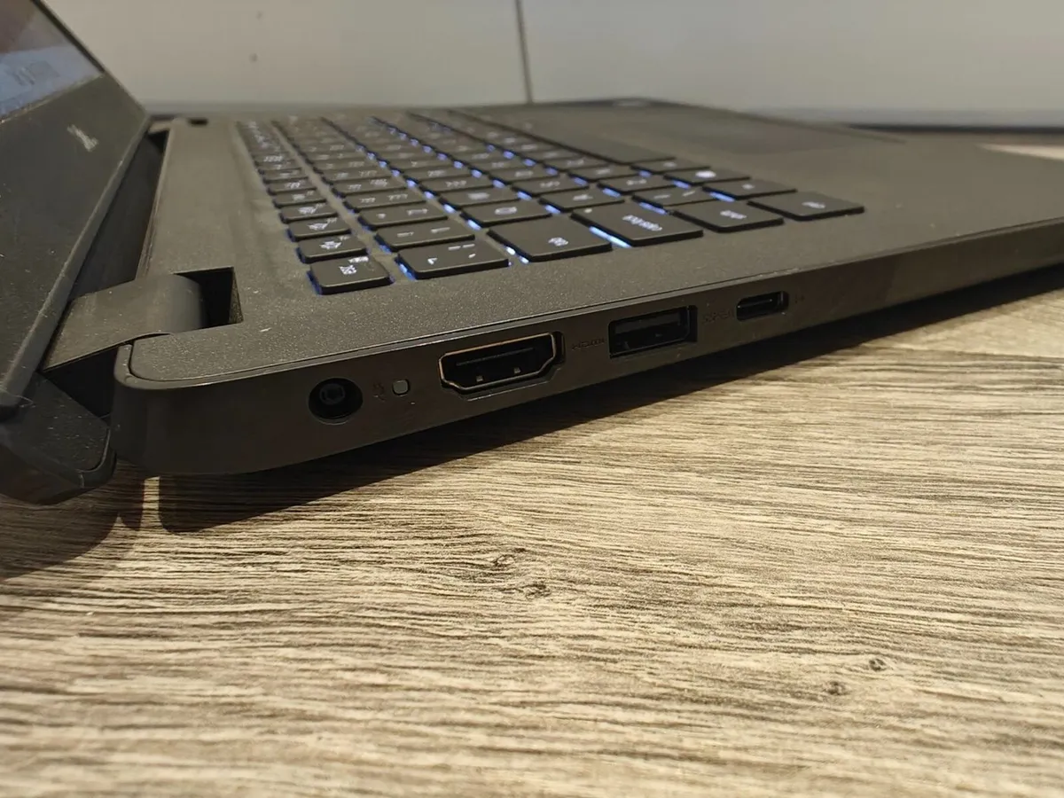 Dell Latitude 3410 | i5 | 16GB | 512GB | 14" FHD | - Image 4