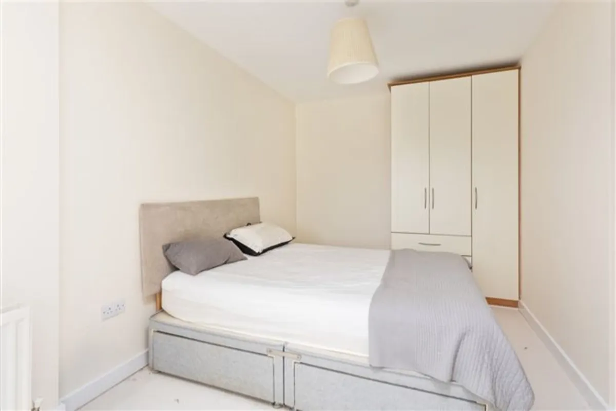 King size divan bed & mattress - Image 2