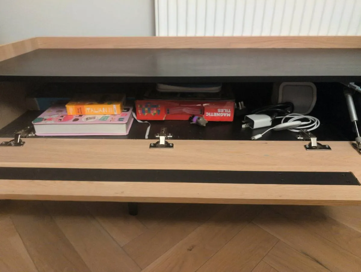 TV Unit - Image 2