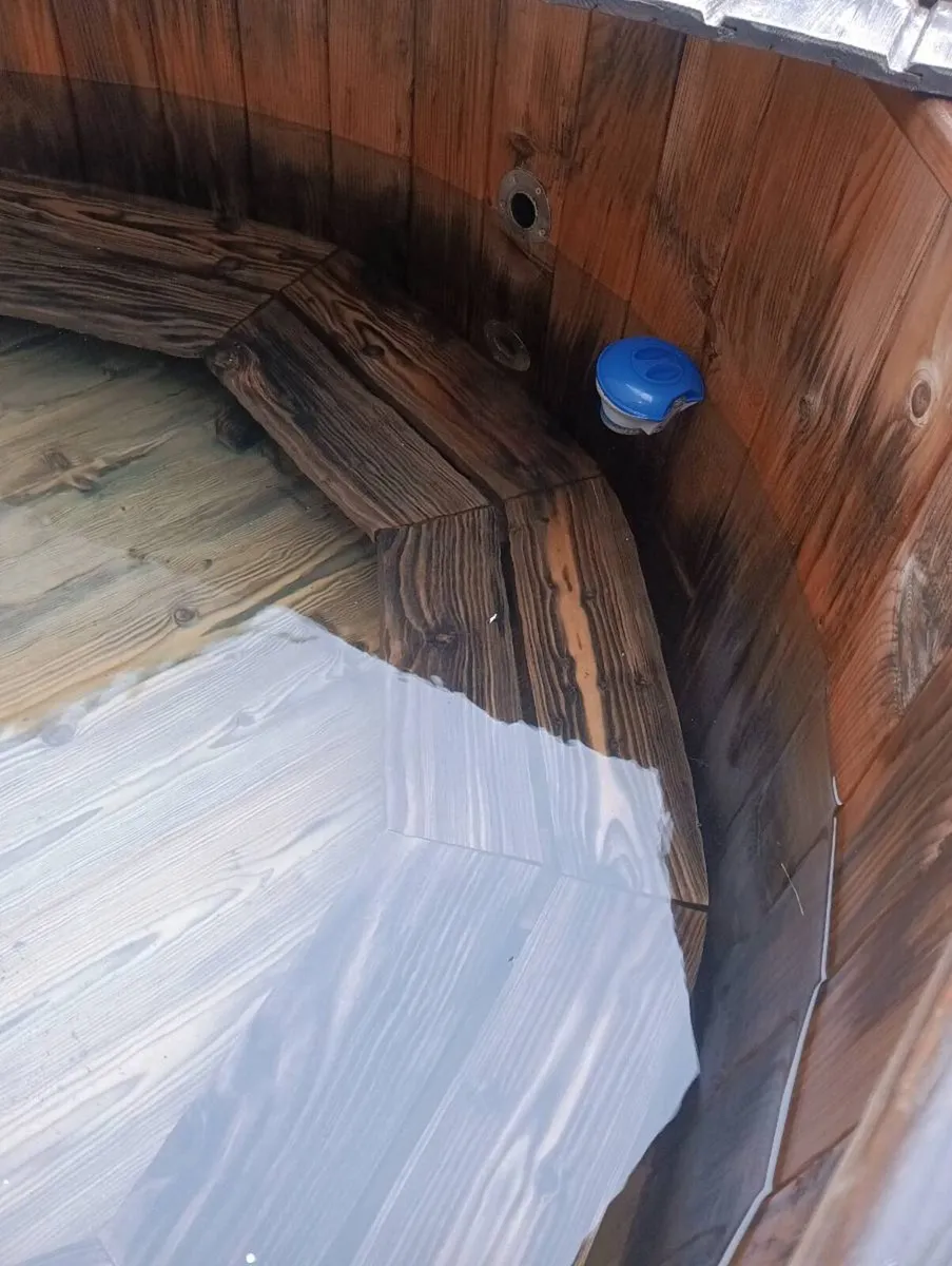Hot tub - Image 3