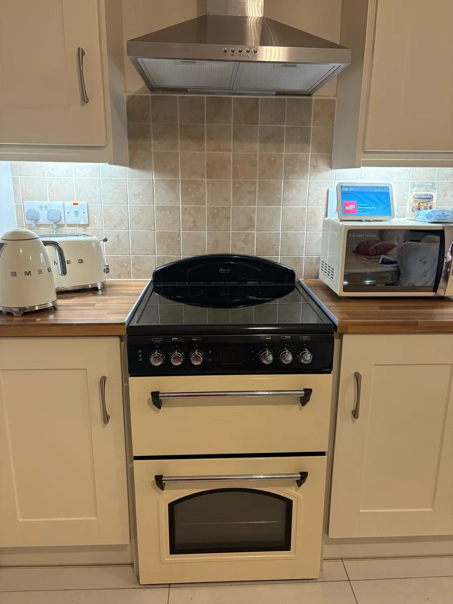 Kitchen and Appliances - Image 3