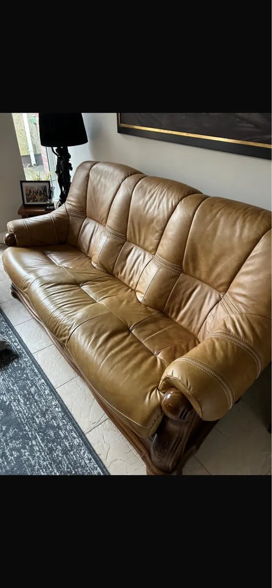 Traditional style leather sofas and two armchairs. - Image 2