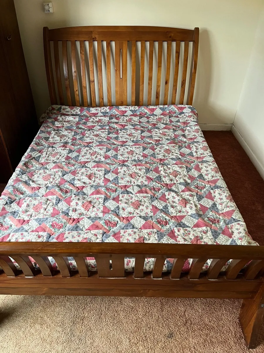 Sleigh Bed - Image 2