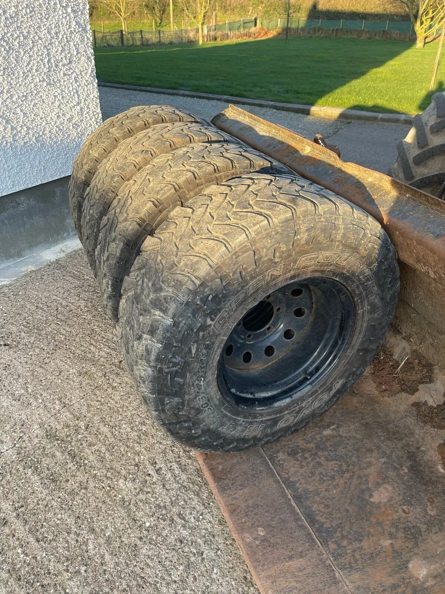 toyota landcruisers 70/80/90 breaking & wheels - Image 2