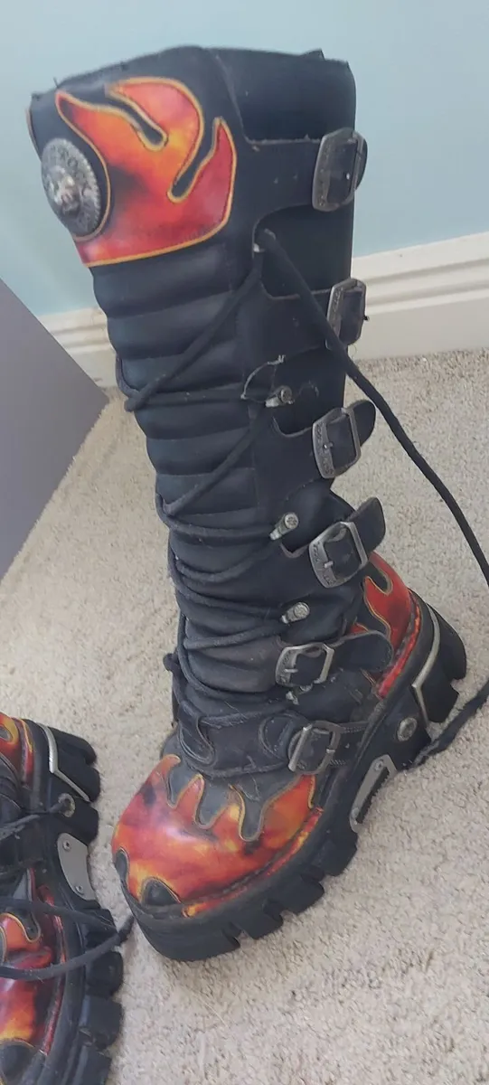 Original new rocks - Image 2