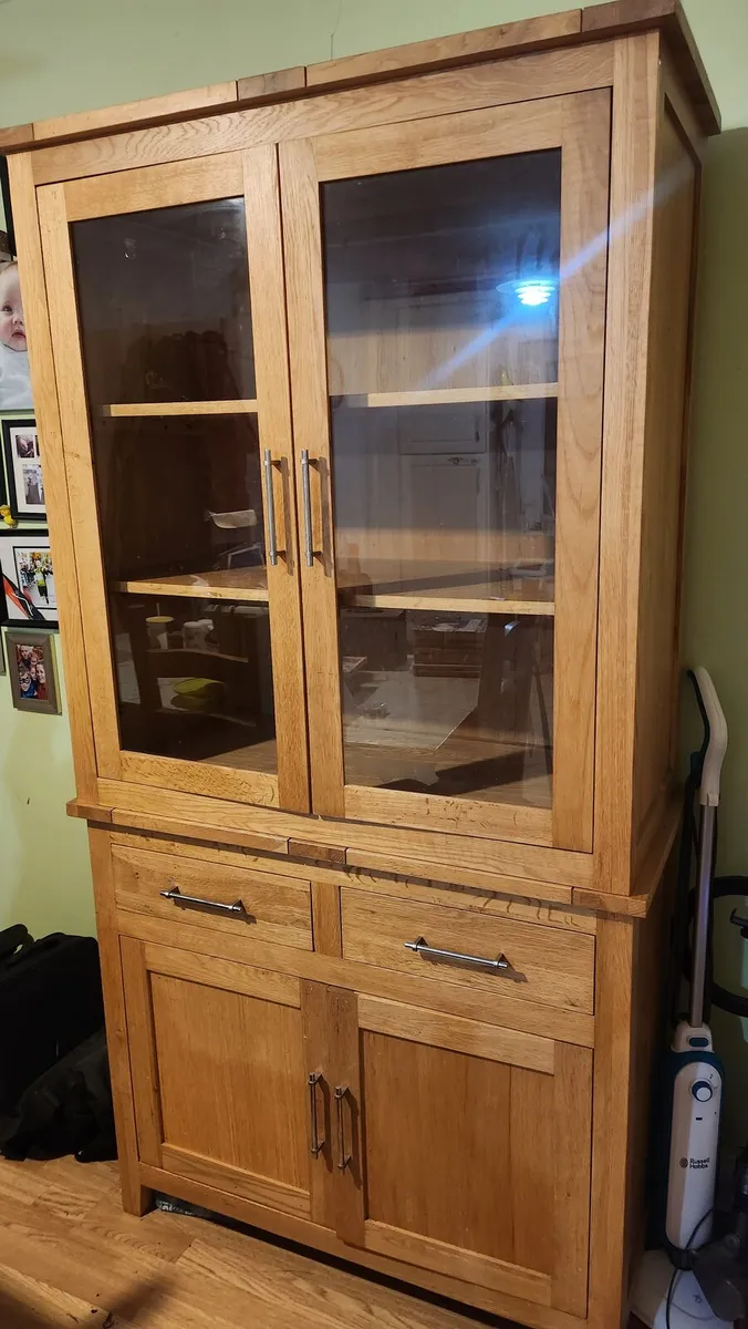 Kitchen Cabinet,solid timber with glass front - Image 4