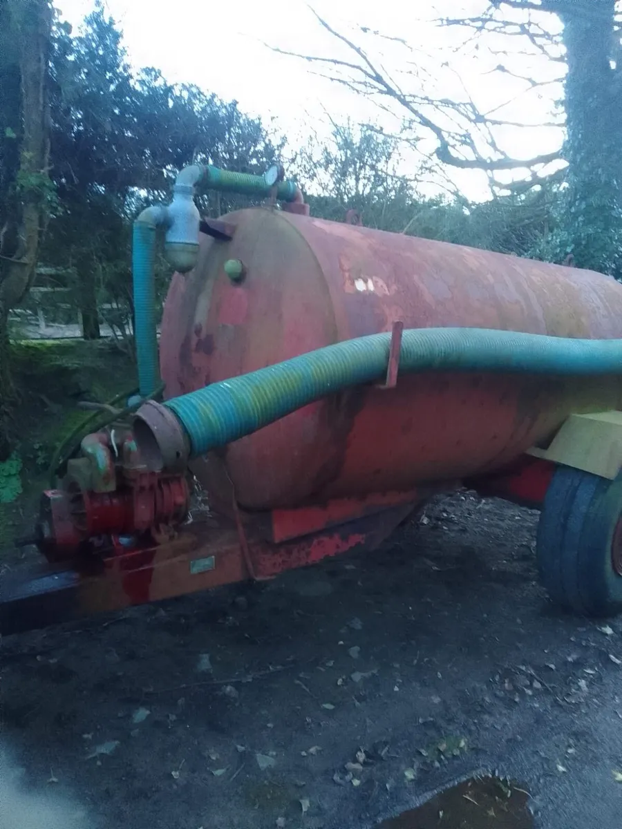 750 gallon slurry tanker - Image 1