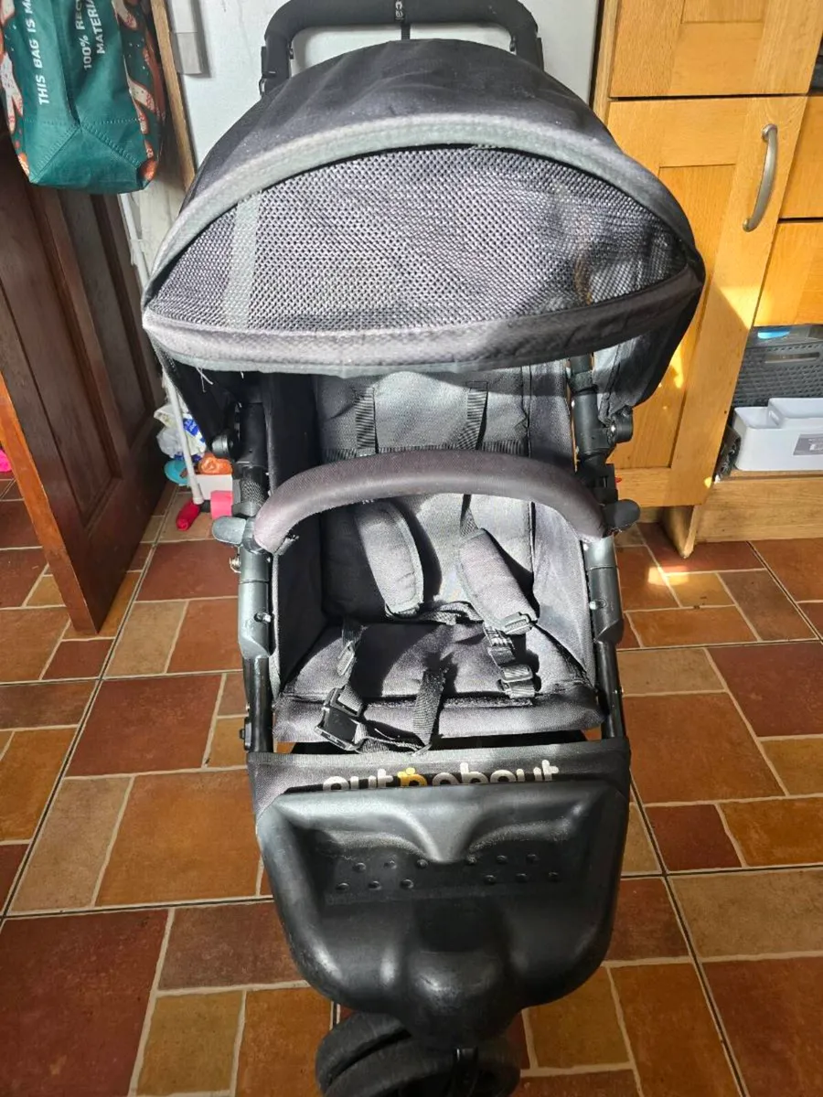 Out and about lLittle Nipper - Image 3