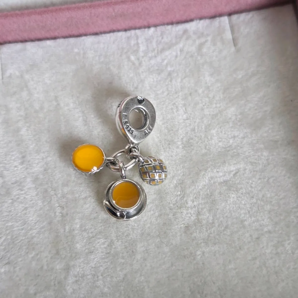 Pandora dange charm trio  cup of tea/best friends - Image 1