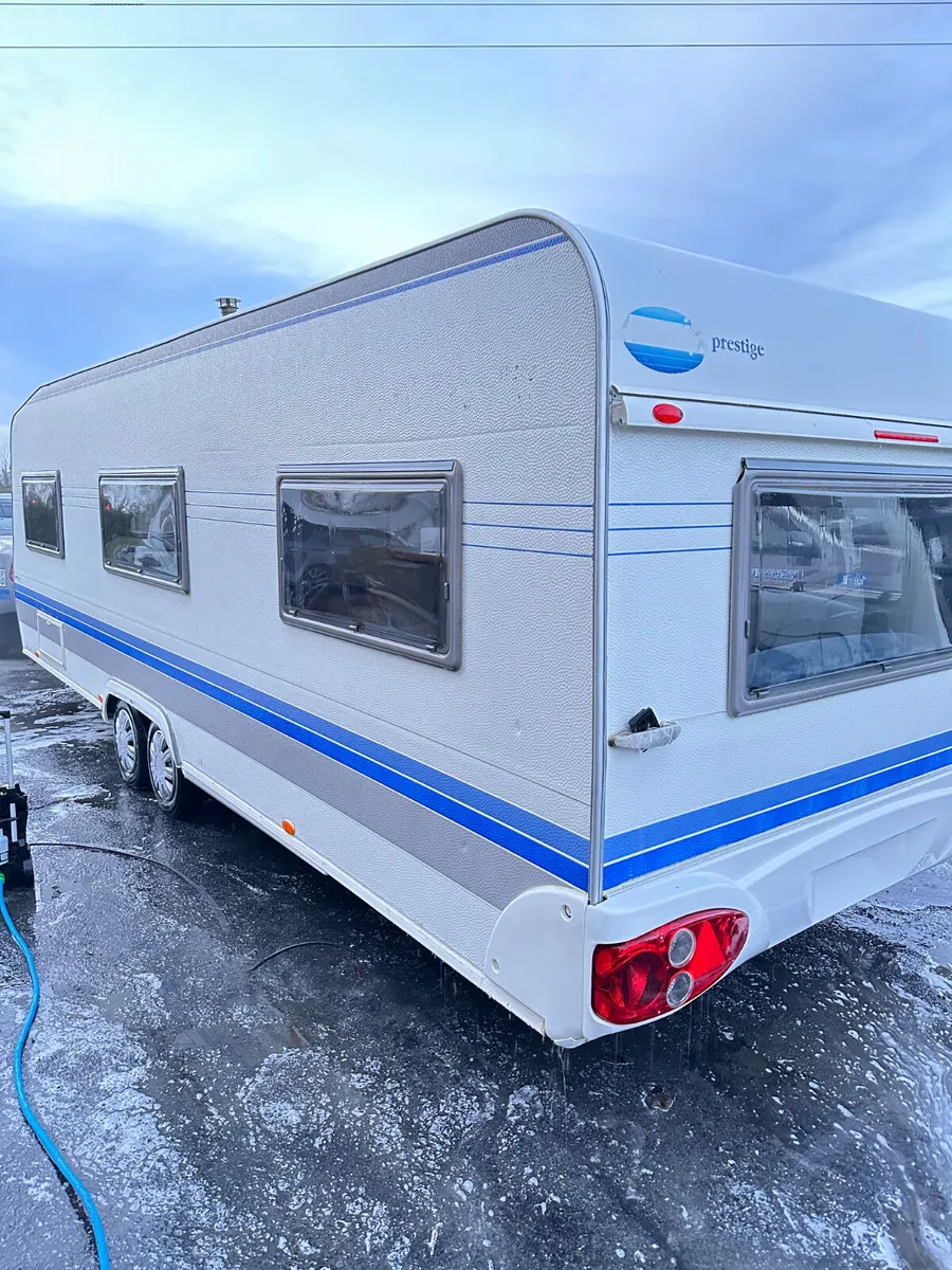 ✨HOBBY PRESTIGE 5/6 BERTH✨ - Image 2