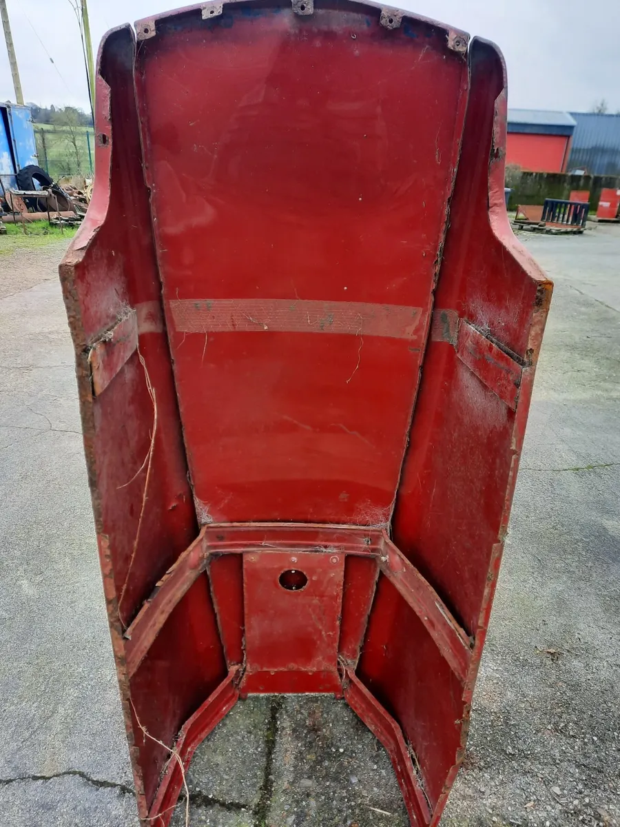 Case MX 110 bonnet - Image 3