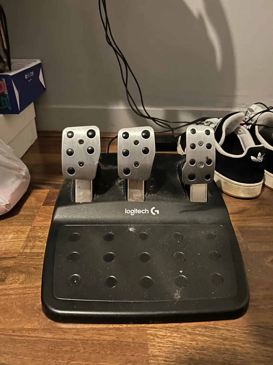 Logitech G29 Driving force racing wheel - Image 4