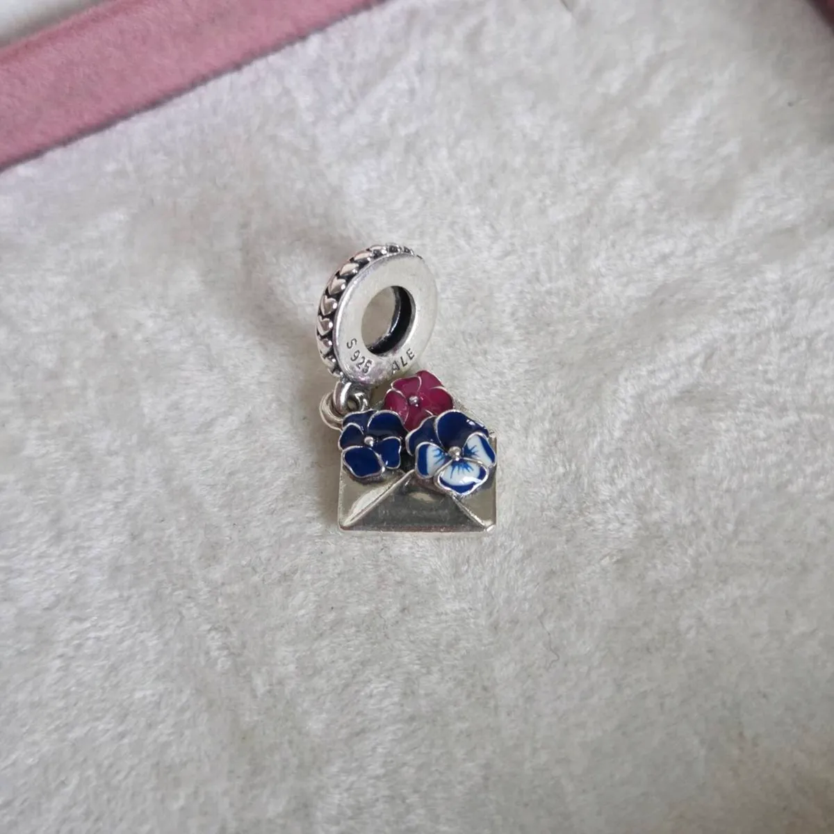 Pandora pansy flower envelope dangle charm - Image 1
