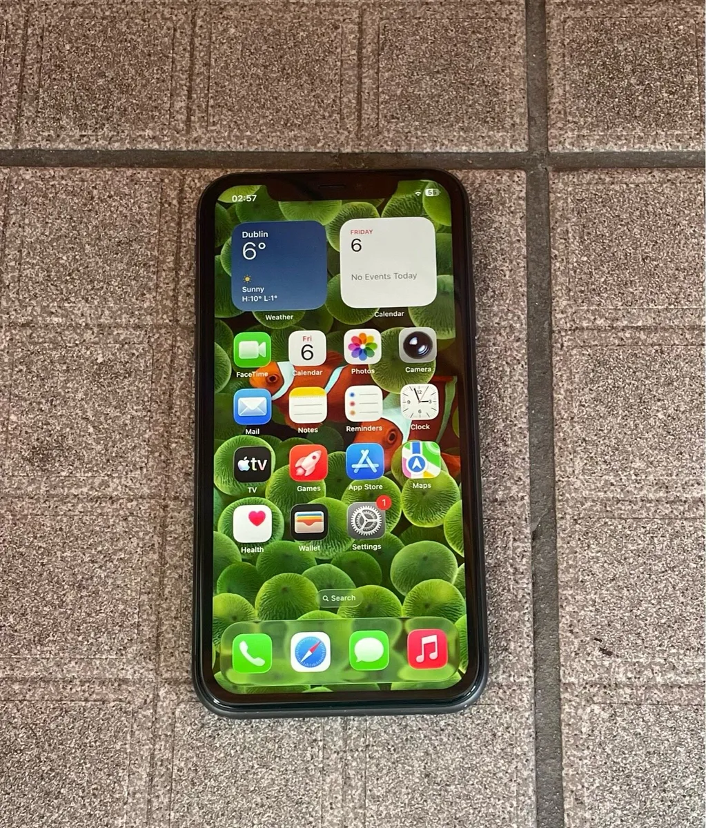 IPHONE 11 THREE NETWORK - Image 2