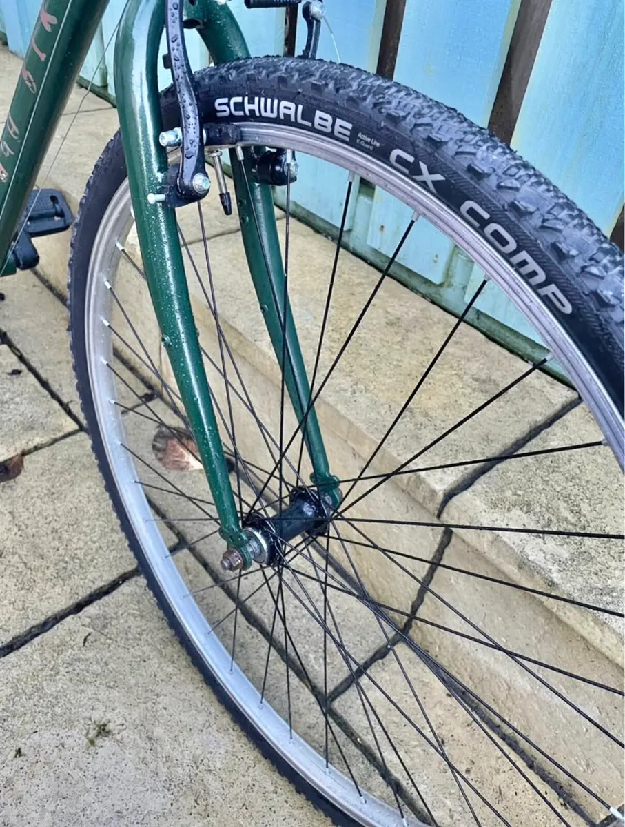 Adult Hybrid Bike - Image 2