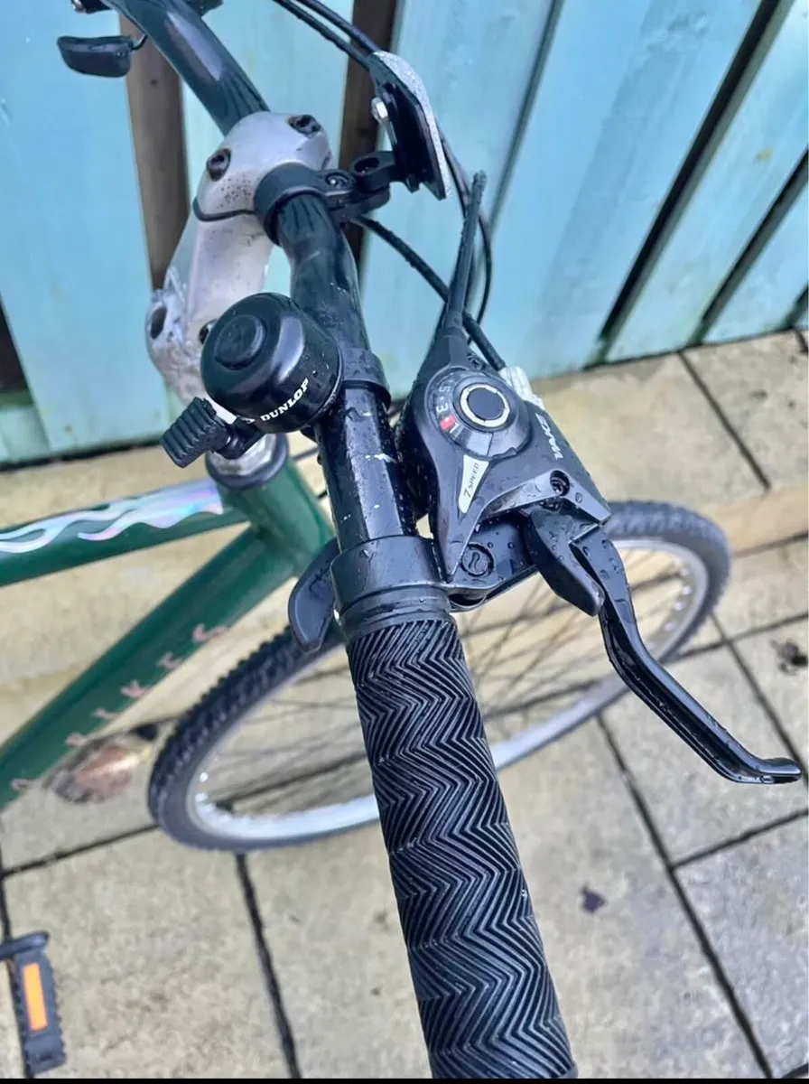 Adult Hybrid Bike - Image 4