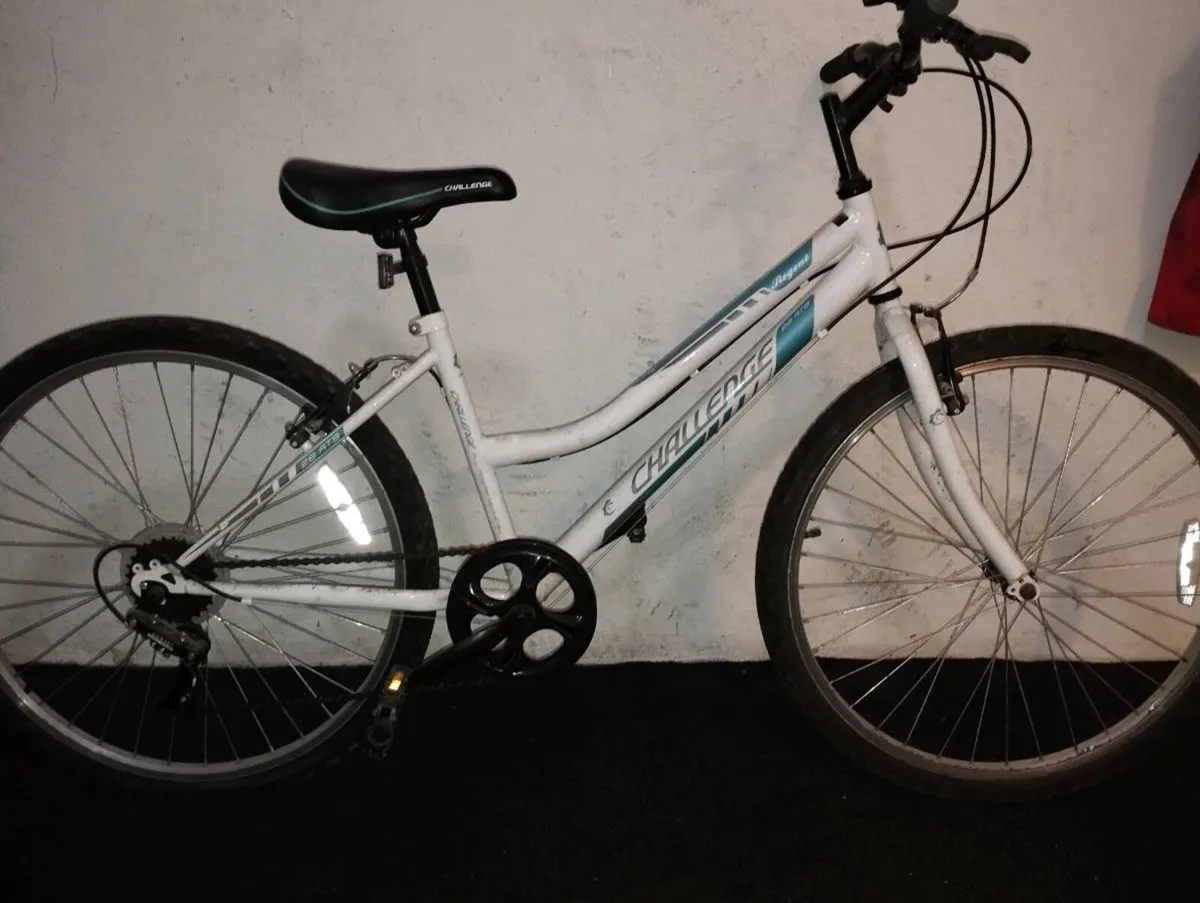 Girls 26inch bikes - Image 1