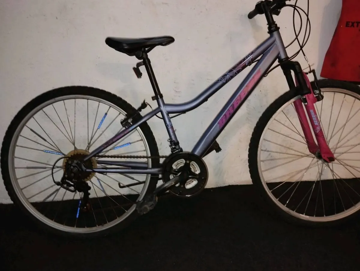 Girls 26inch bike - Image 1