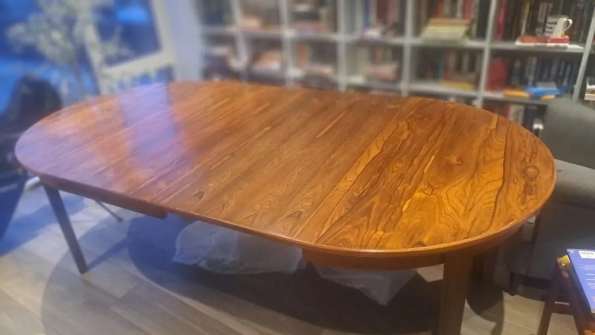 Mid-century dining table 1960s Danish rosewood - Image 2