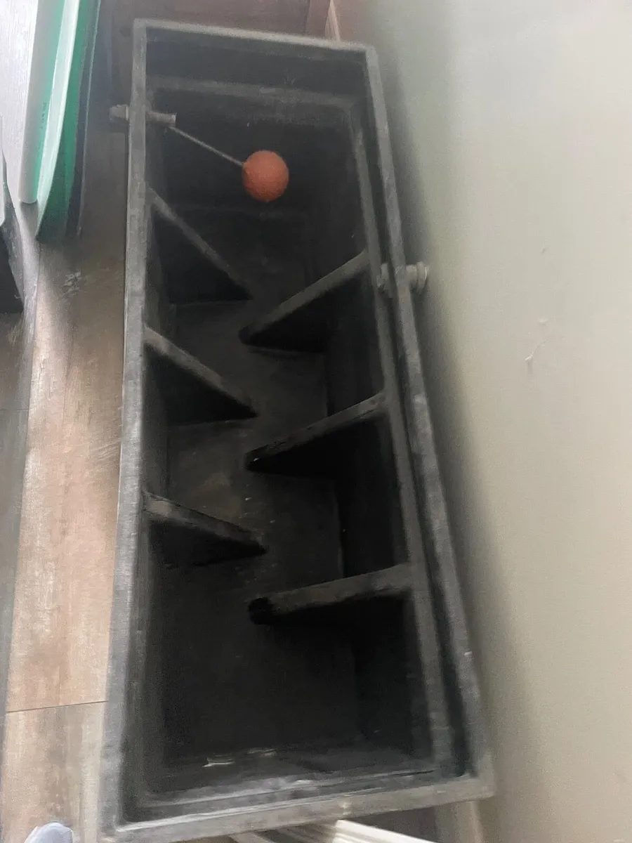 Plastic Water tank slim 60 gallon - Image 3