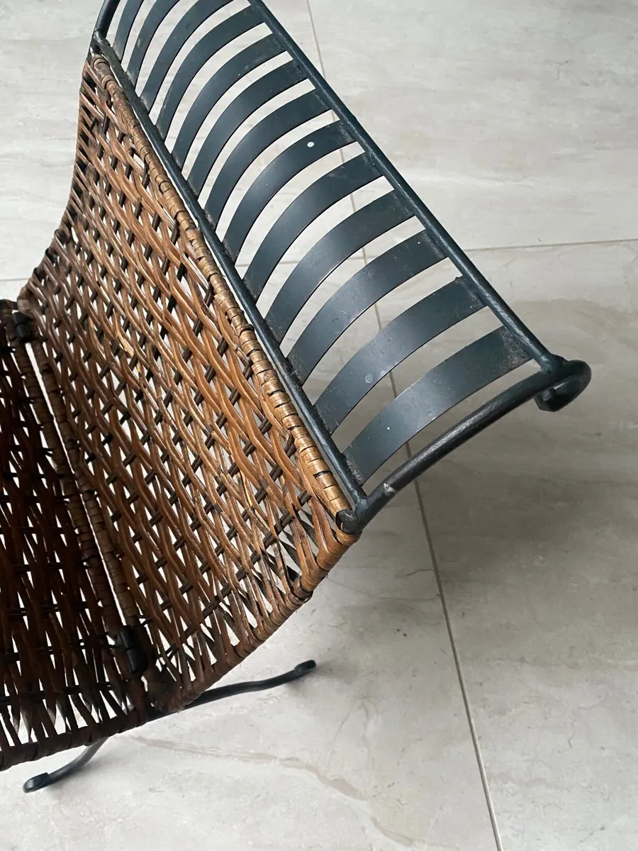 Magazine holder - Image 3