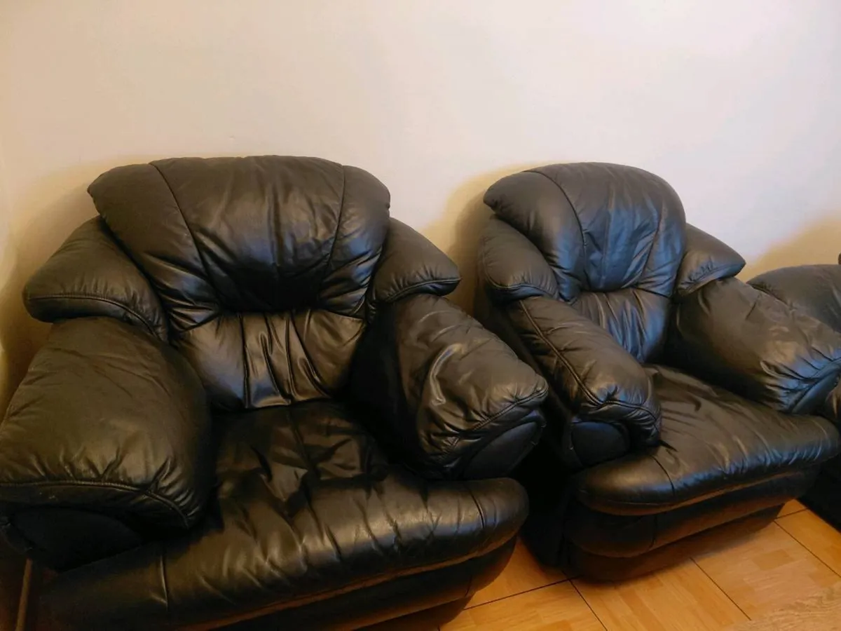 Sofa and Two Armchairs - Image 3