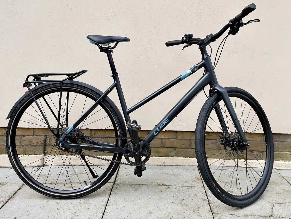 Cube Travel EXC carbon belt commute bike - Image 2