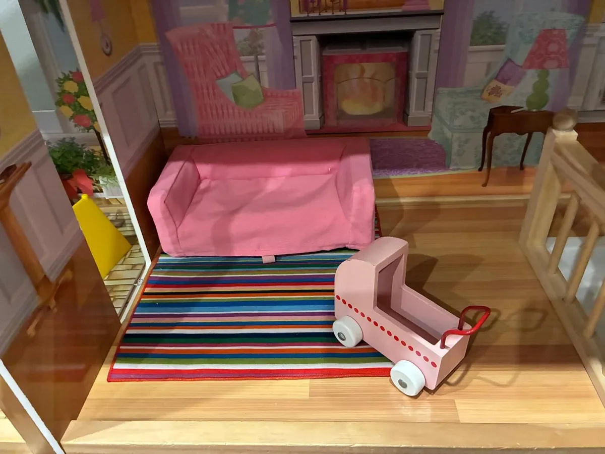 Dolls House - Image 4