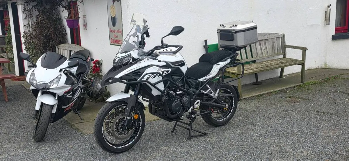 212 Benelli 502x (Mint) 23,000km - Image 1