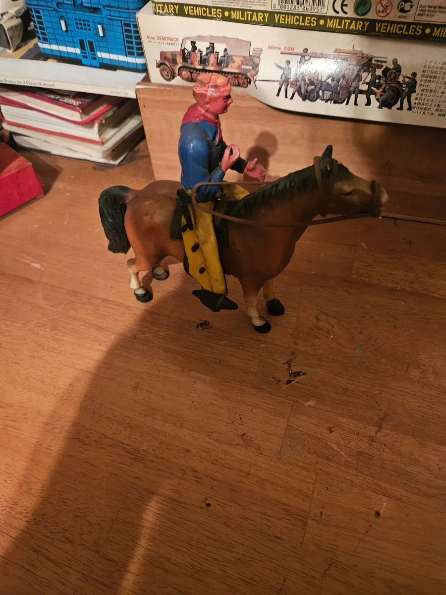Vintage 1950's Cowboy on Horse Back Hardplastic - Image 4