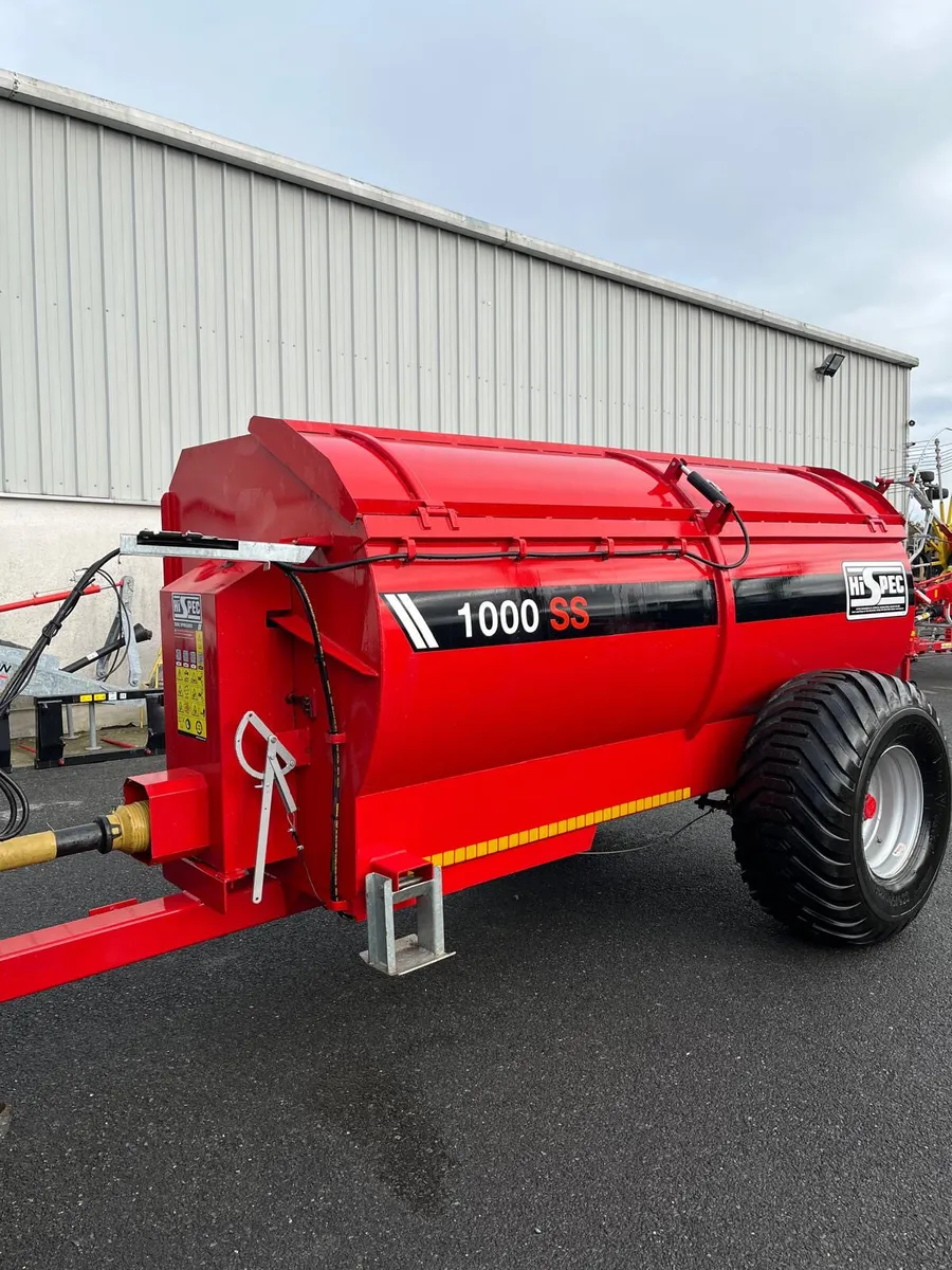 2023 Hispec 1000 Dung Spreader - €11,000 - No VAT - Image 1
