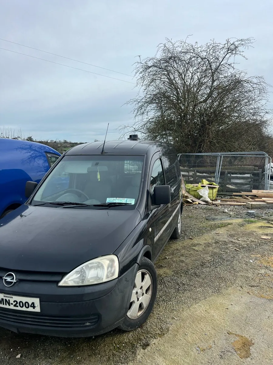 Opel Combo 1.7 DI Van – Driving – Cheap Work Van - Image 2